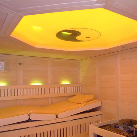 Saunen, Solarien, Dampfbäder, Whirlpools, Infrarotkabinen